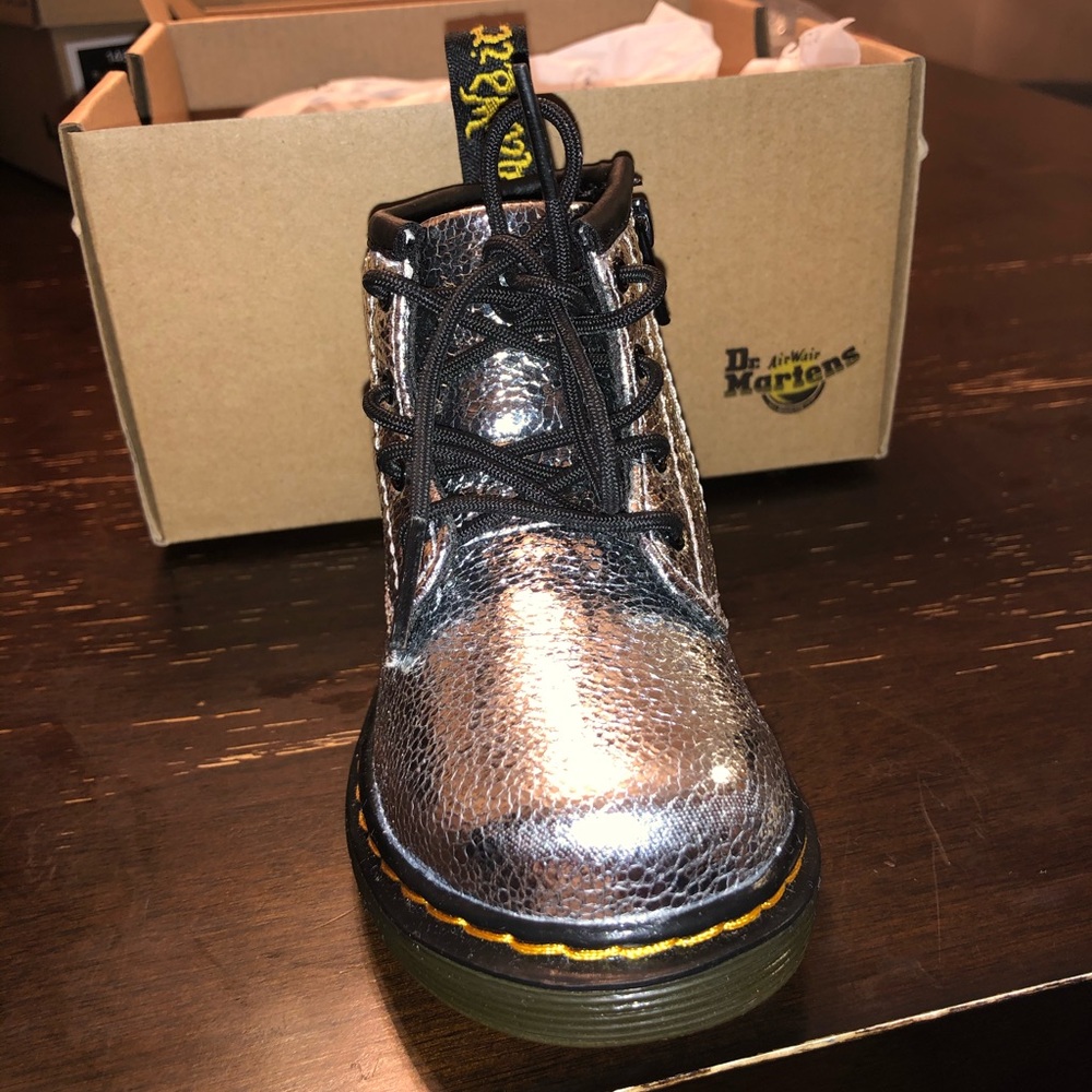 Infant boots